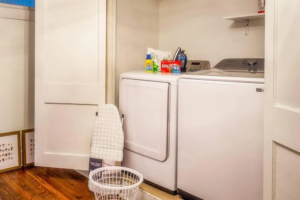 Prime Spot! Perfect For Families! Backyard Bliss Villa Charlotte 0*,