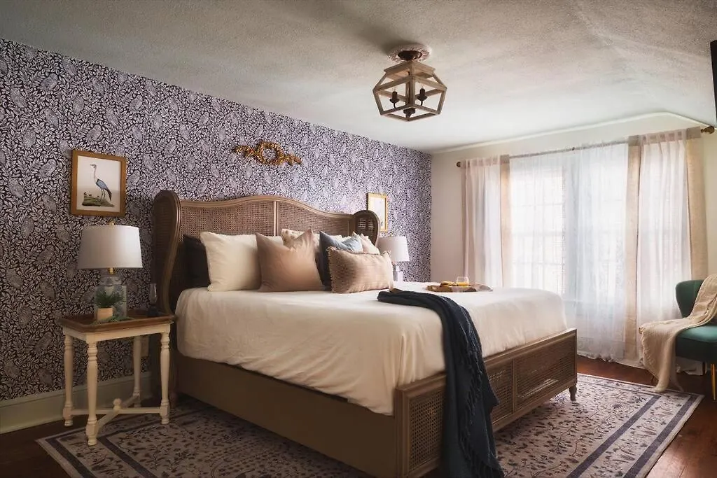Prime Spot! Perfect For Families! Backyard Bliss Villa Charlotte Holiday home