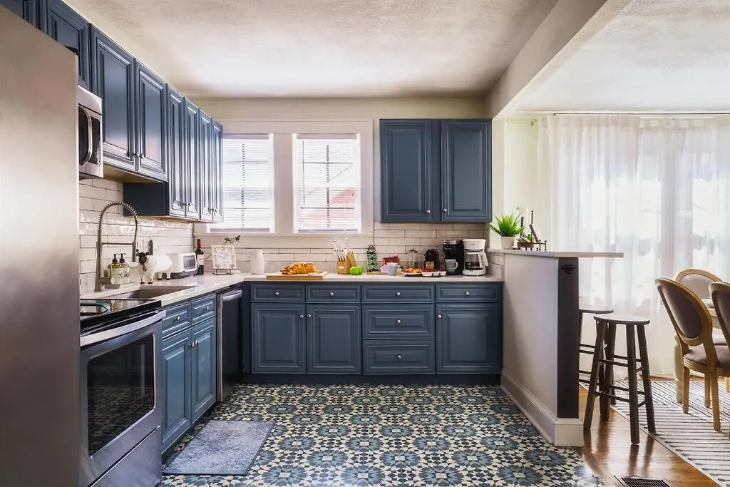Prime Spot! Perfect For Families! Backyard Bliss Villa Charlotte 0*,  United States