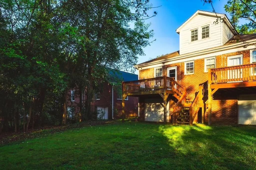 Prime Spot! Perfect For Families! Backyard Bliss Villa Charlotte